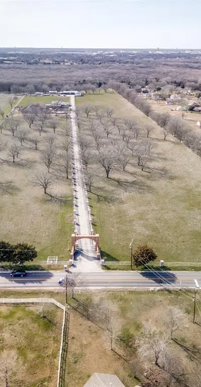 2020 S Bridgefarmer Road, Lowry Crossing TX 75069