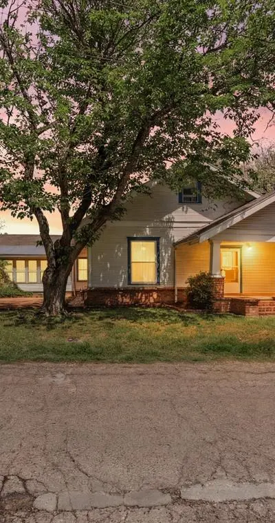 501 N Pleasant Street, Hillsboro TX 76645