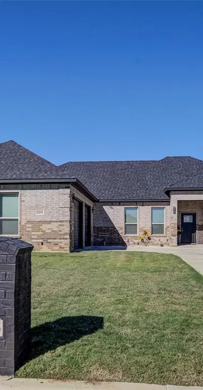 2205 Briarwood Drive, Bridgeport TX 76426 - Photo 3