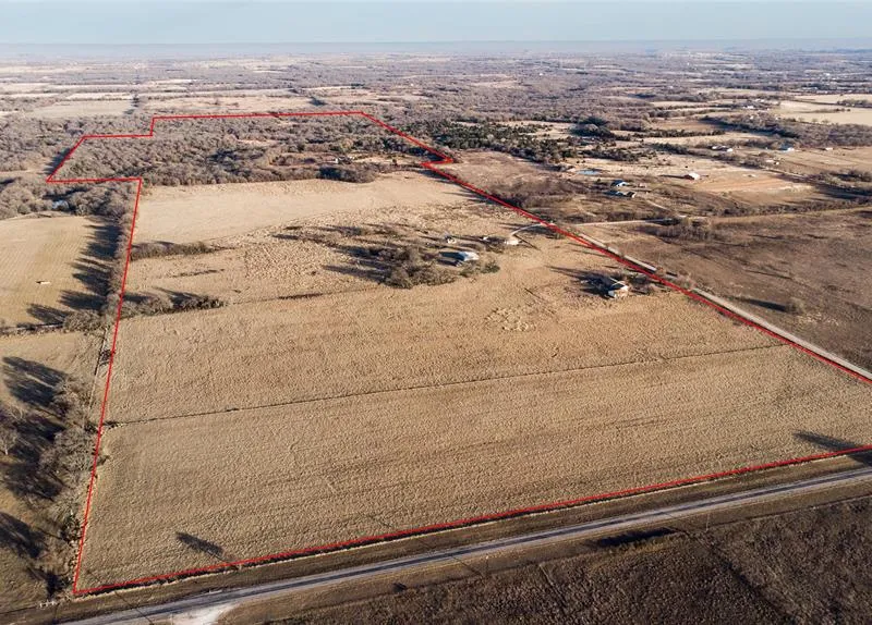 187 Cr-1750, Chico TX 76431