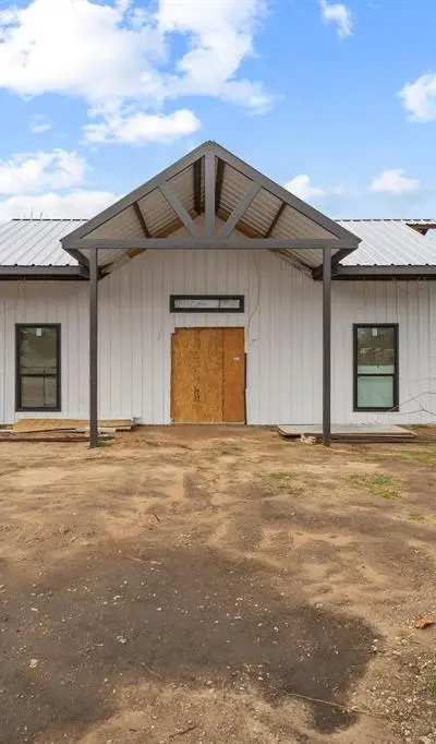 204 S Main Street, Ector TX 75439 - Photo 3
