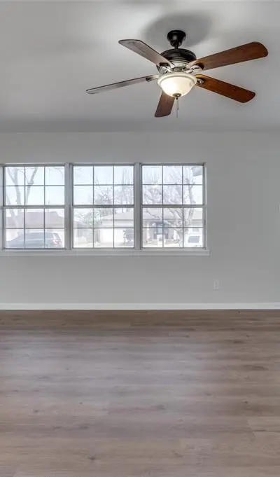 800 E Tucker Boulevard, Arlington TX 76010 - Photo 5
