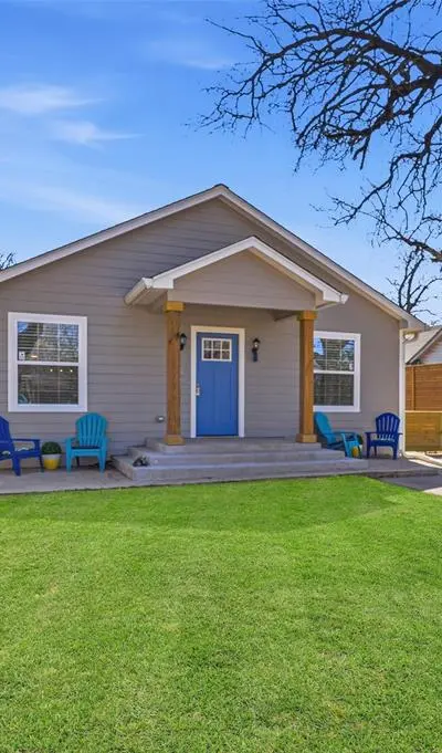2518 W Amherst Avenue, Dallas TX 75235
