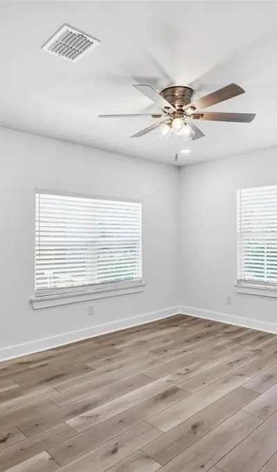 2518 W Amherst Avenue, Dallas TX 75235 - Photo 5