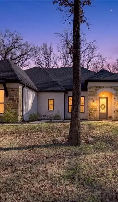 107 Oakbend Trail, Mabank TX 75147 - Photo 3