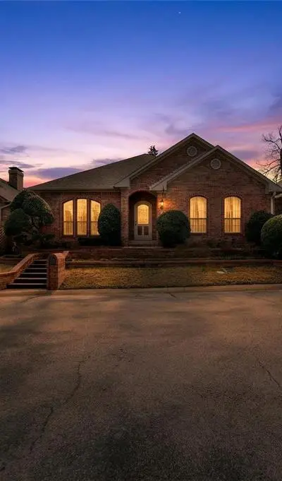 504 Hyde Park Drive, Tyler TX 75701 - Photo 2