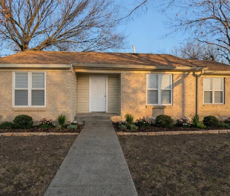 2917 Browne Drive, Garland TX 75041