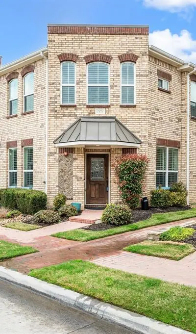 209 Belleville Drive, Lewisville TX 75057