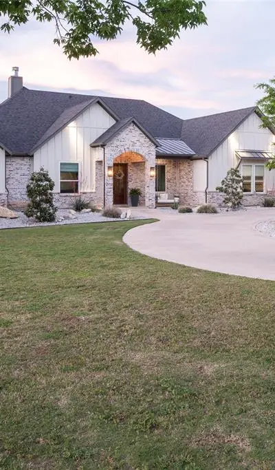 1401 Hunt Road, Gunter TX 75058 - Photo 2