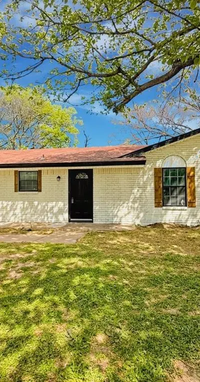133 Buie Drive, Everman TX 76140