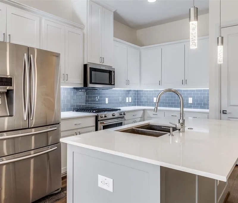 5015 Meridian Lane # 1102, Addison TX 75001