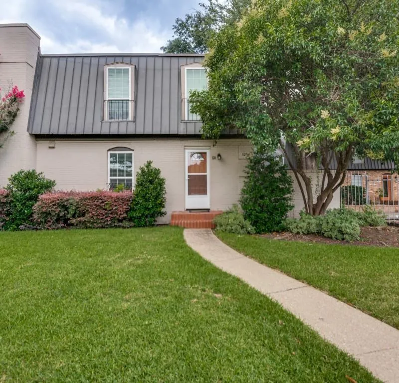 5234 Fleetwood Oaks Avenue # 120, Dallas TX 75235