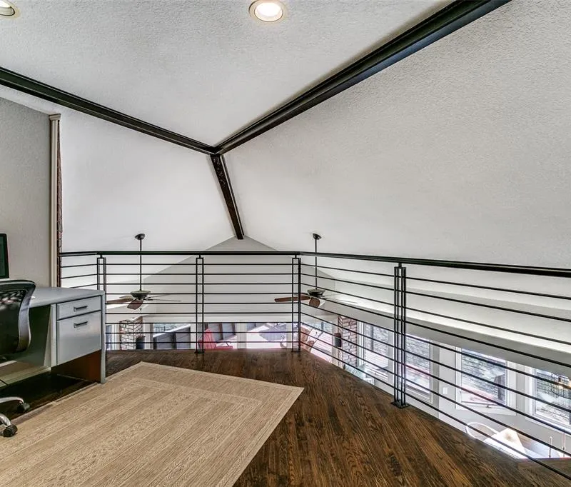 26 Horseshoe Drive, Highland Village TX 75077