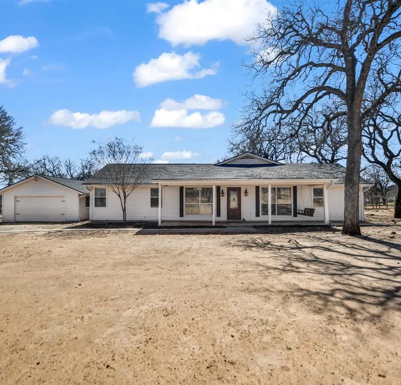289 County Road 3550, Paradise TX 76073