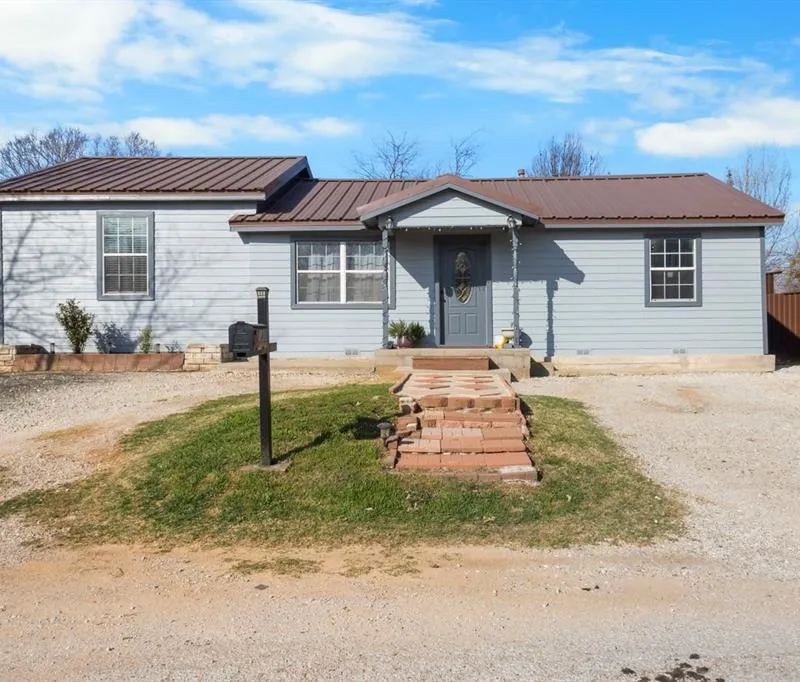 1409 18th Street, Bridgeport TX 76426