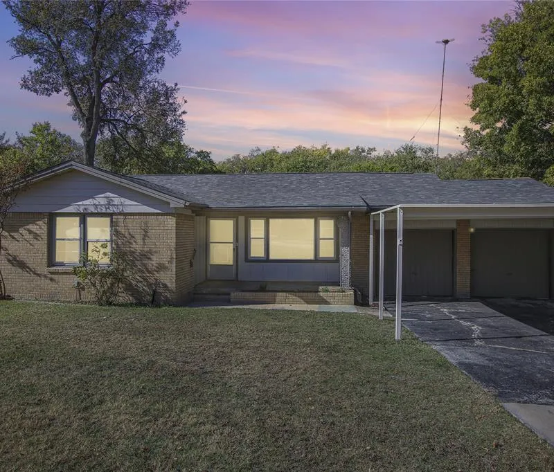 4305 Highland Lake Drive, Lake Worth TX 76135