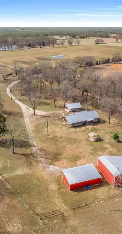 807 Vz County Road 1928, Edgewood TX 75117
