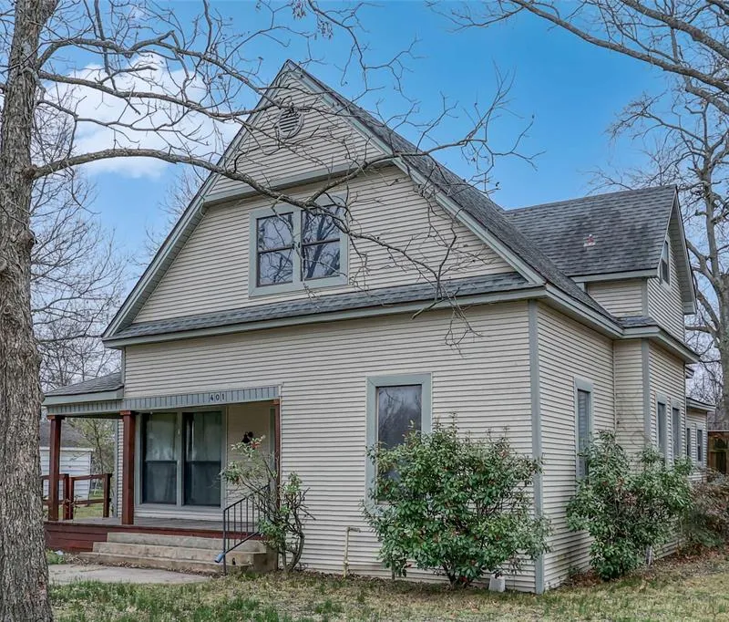 401 W Maple Street, Whitewright TX 75491