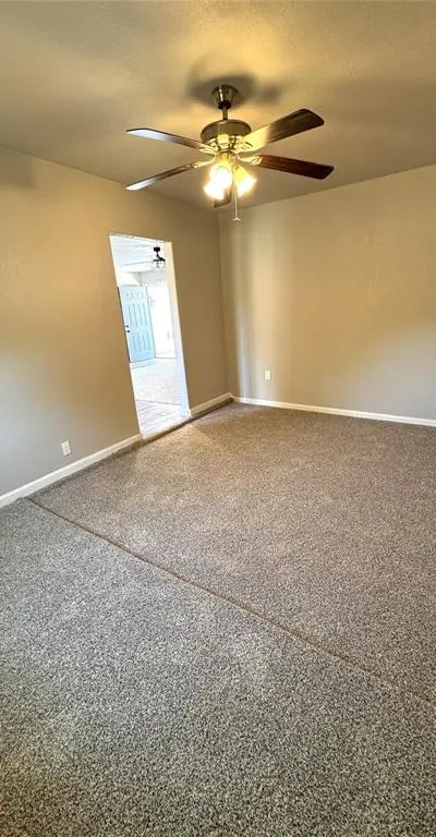 7005 Greenview Circle N, Fort Worth TX 76120 - Photo 4