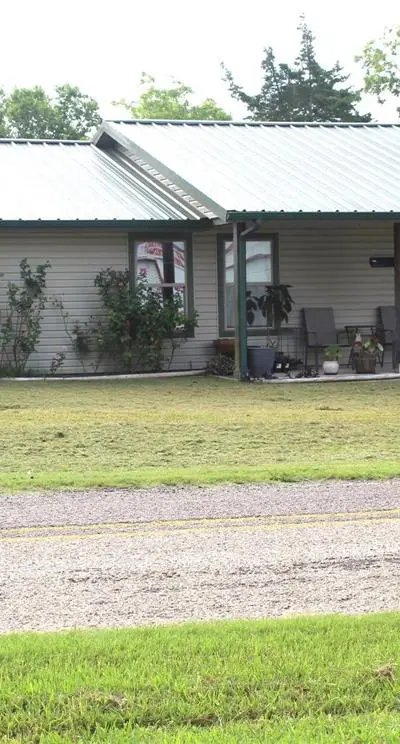 402 Cleveland Street, Bailey TX 75452 - Photo 2