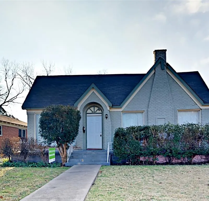 1824 Stella Avenue, Dallas TX 75203
