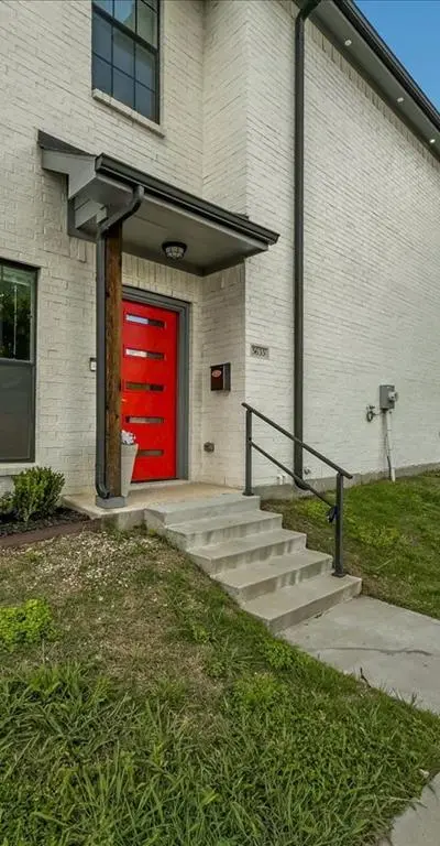 5635 Philip Avenue, Dallas TX 75223 - Photo 2