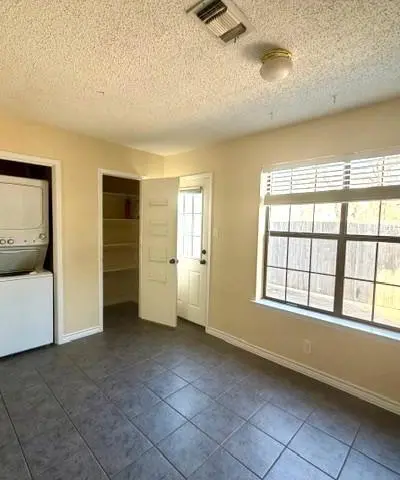 716 W Mulberry Street # 1C, Denton TX 76201 - Photo 5