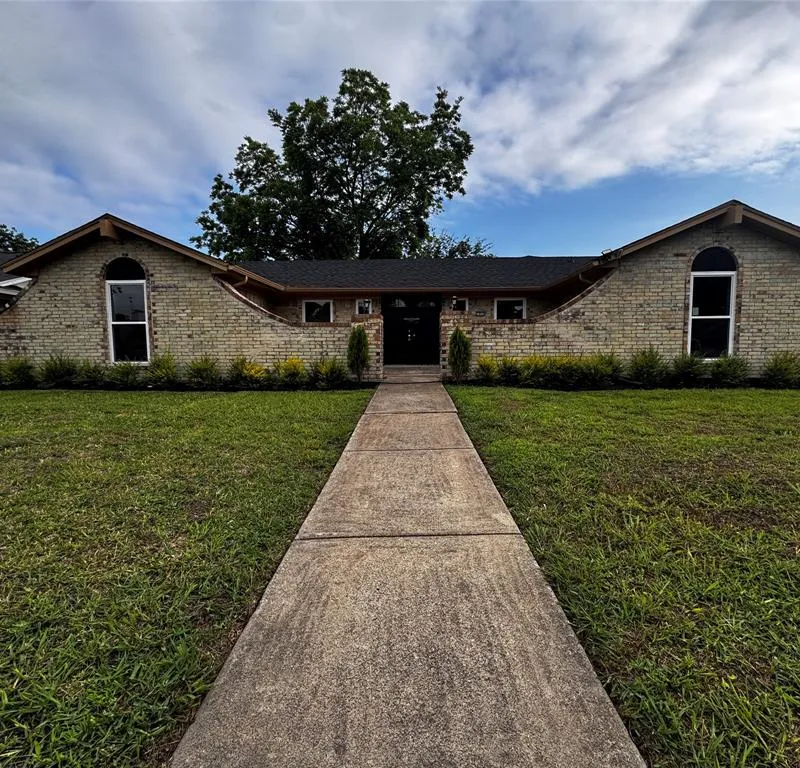 1826 Melrose Street, Garland TX 75042