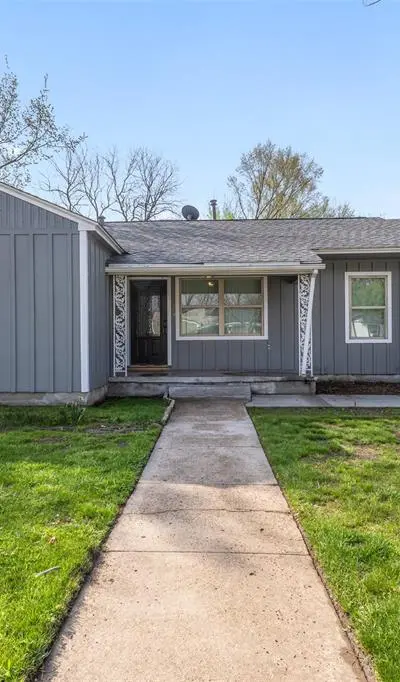 1014 Harlan Street, Irving TX 75060