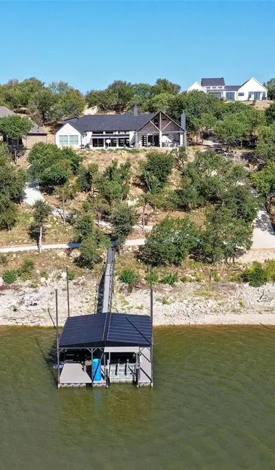 253 Grand Harbor Boulevard, Chico TX 76431 - Photo 3