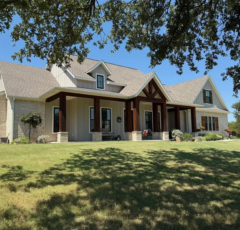 130 Demonbreun Court, Chico TX 76431