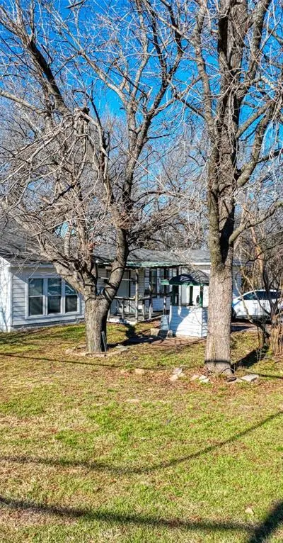 305 E Belt  Line Road, Wilmer TX 75172