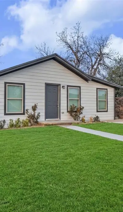 1014 W Archer Street, Jacksboro TX 76458 - Photo 2