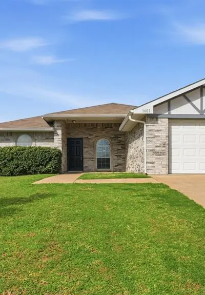 1607 Tampa Bay Drive, Dallas TX 75217