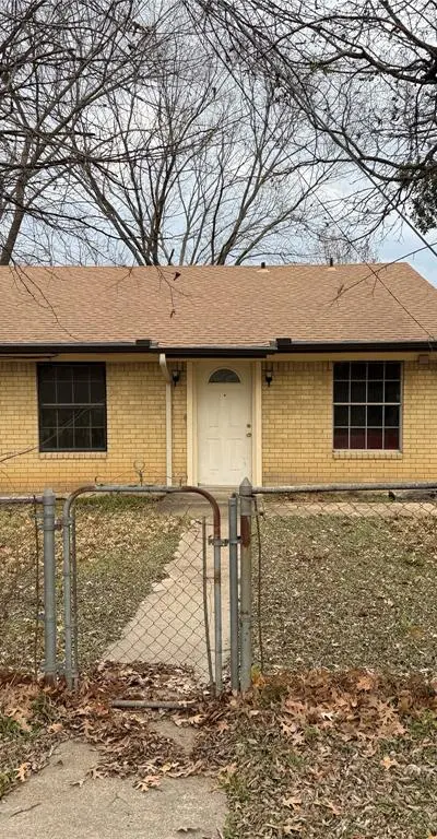 2246 Denmark Street, Dallas TX 75253 - Photo 2