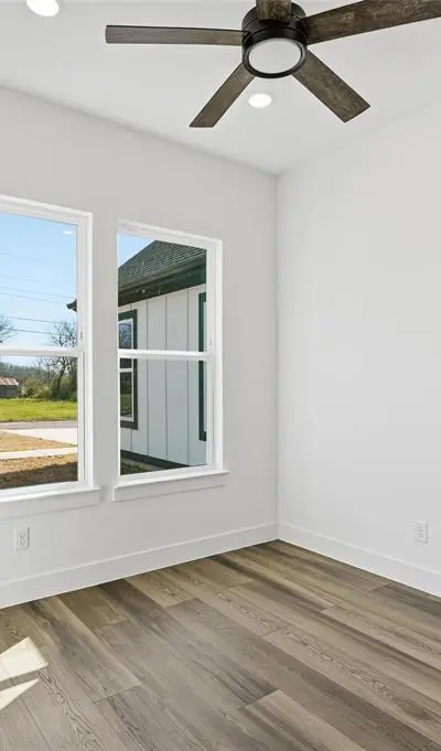 1110 Norris Street, Commerce TX 75428 - Photo 3