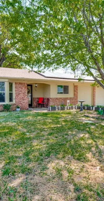 506 E Huitt Lane, Euless TX 76040