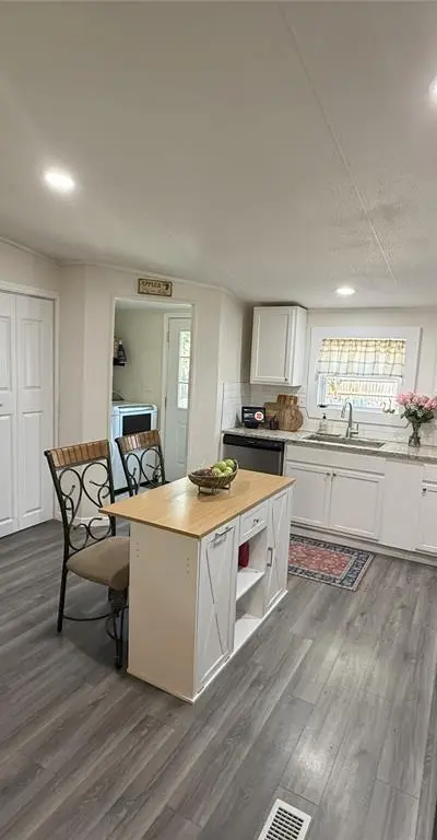 103 Halsell Street, Bridgeport TX 76426 - Photo 5