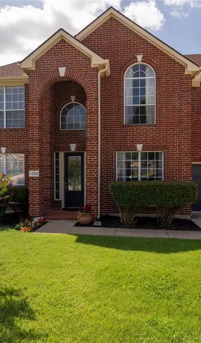 5732 Chelmsford Trail, Arlington TX 76018 - Photo 2