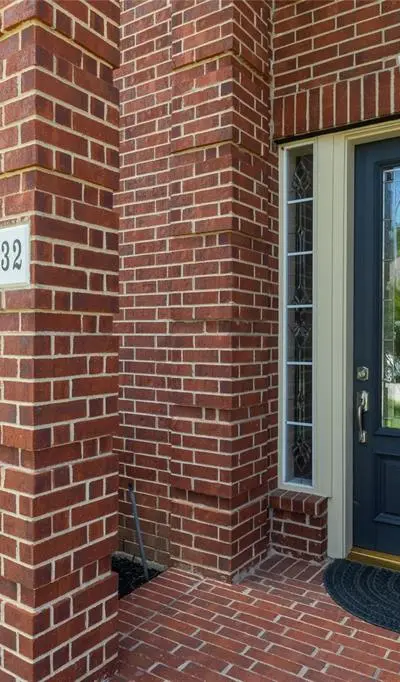 5732 Chelmsford Trail, Arlington TX 76018 - Photo 3
