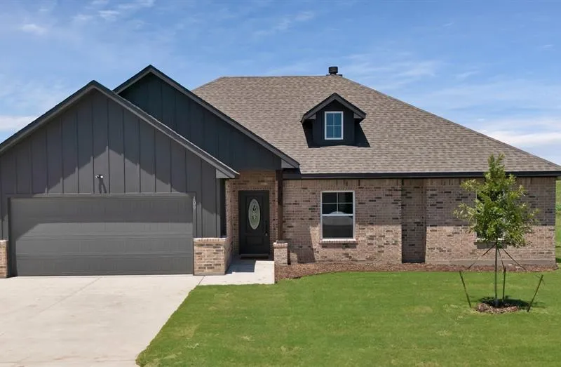113 Panther Loop, Mabank TX 75147