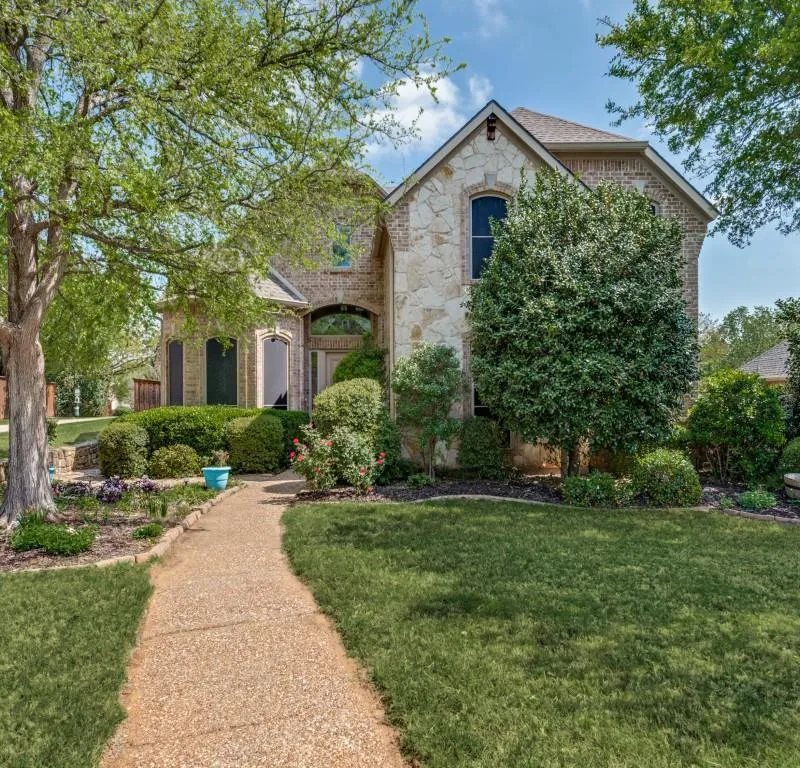944 Excalibur Drive, Highland Village TX 75077
