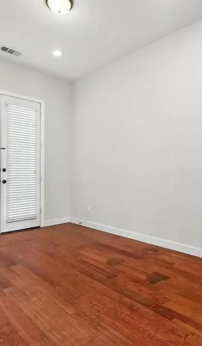 6755 Plaza Via, Irving TX 75039 - Photo 5