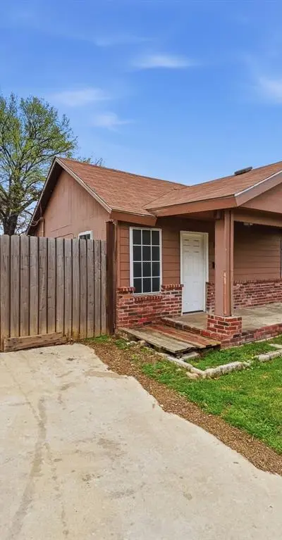 3000 Avenue M, Fort Worth TX 76105 - Photo 5