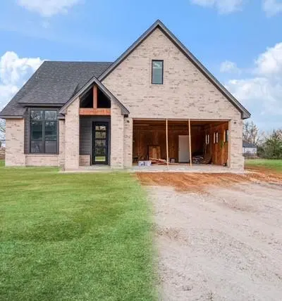 25 Private Road 45855, Blossom TX 75416