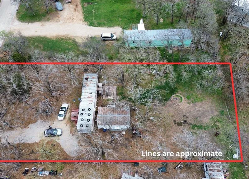 240 County Road 4847, Newark TX 76071
