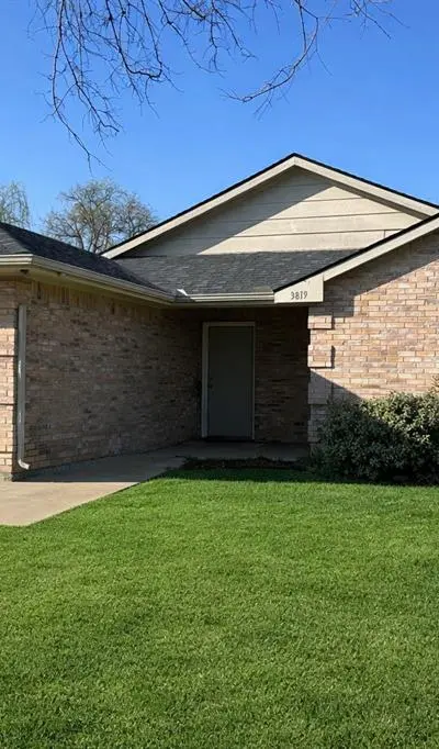 3819 Kiest Valley Court, Dallas TX 75233