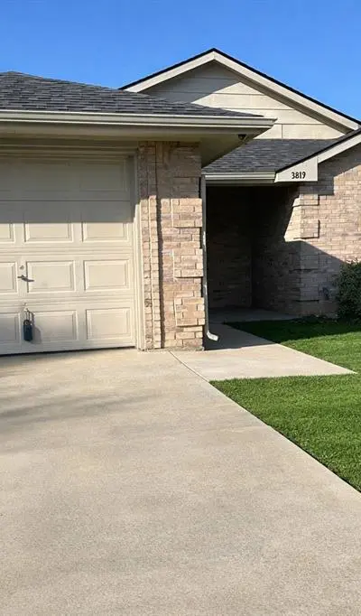 3819 Kiest Valley Court, Dallas TX 75233 - Photo 2