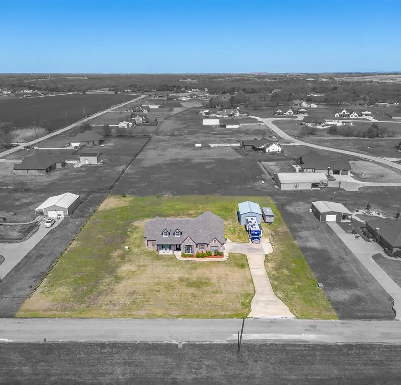 8071 County Road 105, Grandview TX 76050