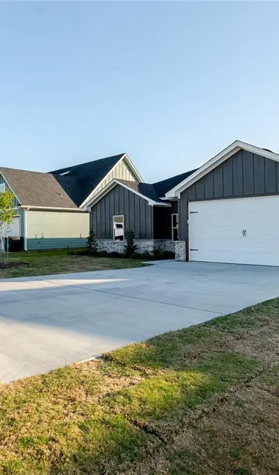 9213 Parkview Circle, Tolar TX 76476 - Photo 2